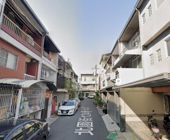 台南法拍透天-5