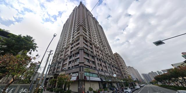 高雄鳳山法拍大樓-2