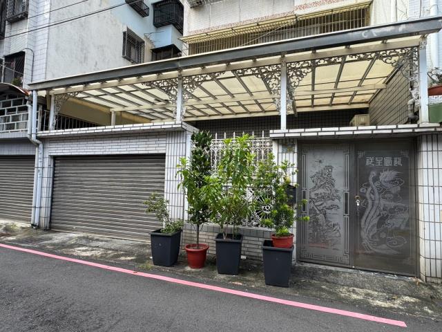 苓雅法拍公寓-3