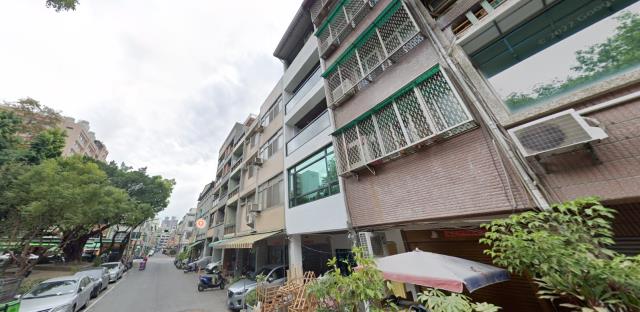 高雄苓雅法拍透天-6