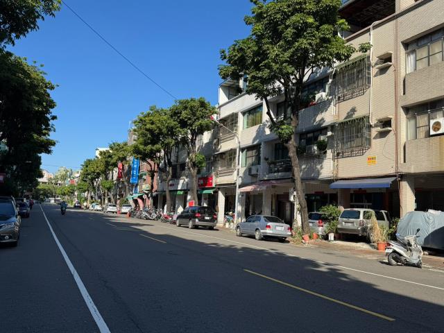 三民區法拍透天-5