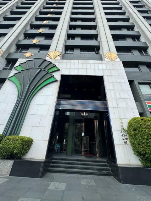 高雄法拍大樓-2