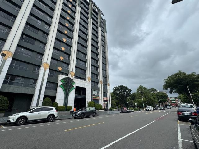 高雄法拍大樓-5